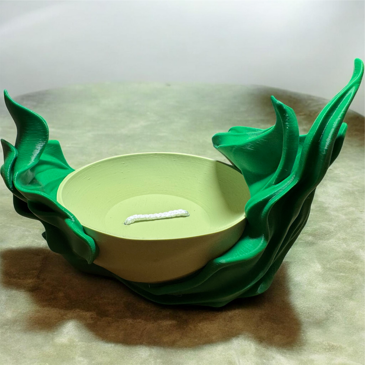 Water Lily Self-watering Planter