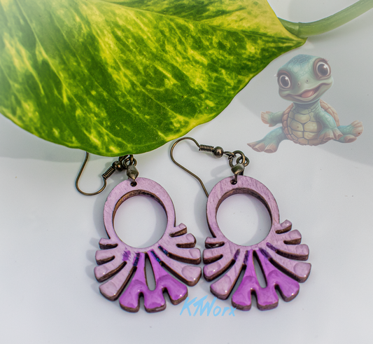 Face-down Fan Earrings