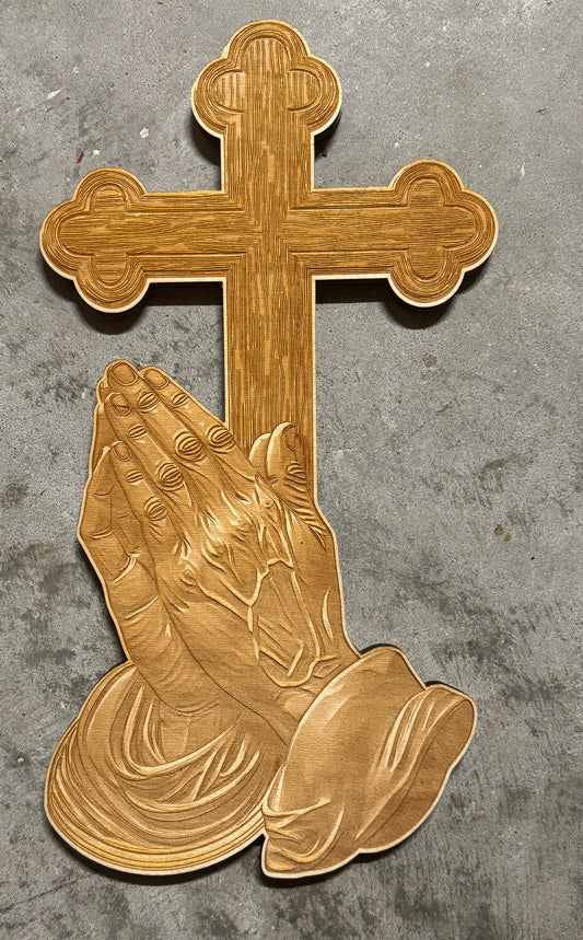 3d Illusion Engraving - Ornate Cross with Praying Hands