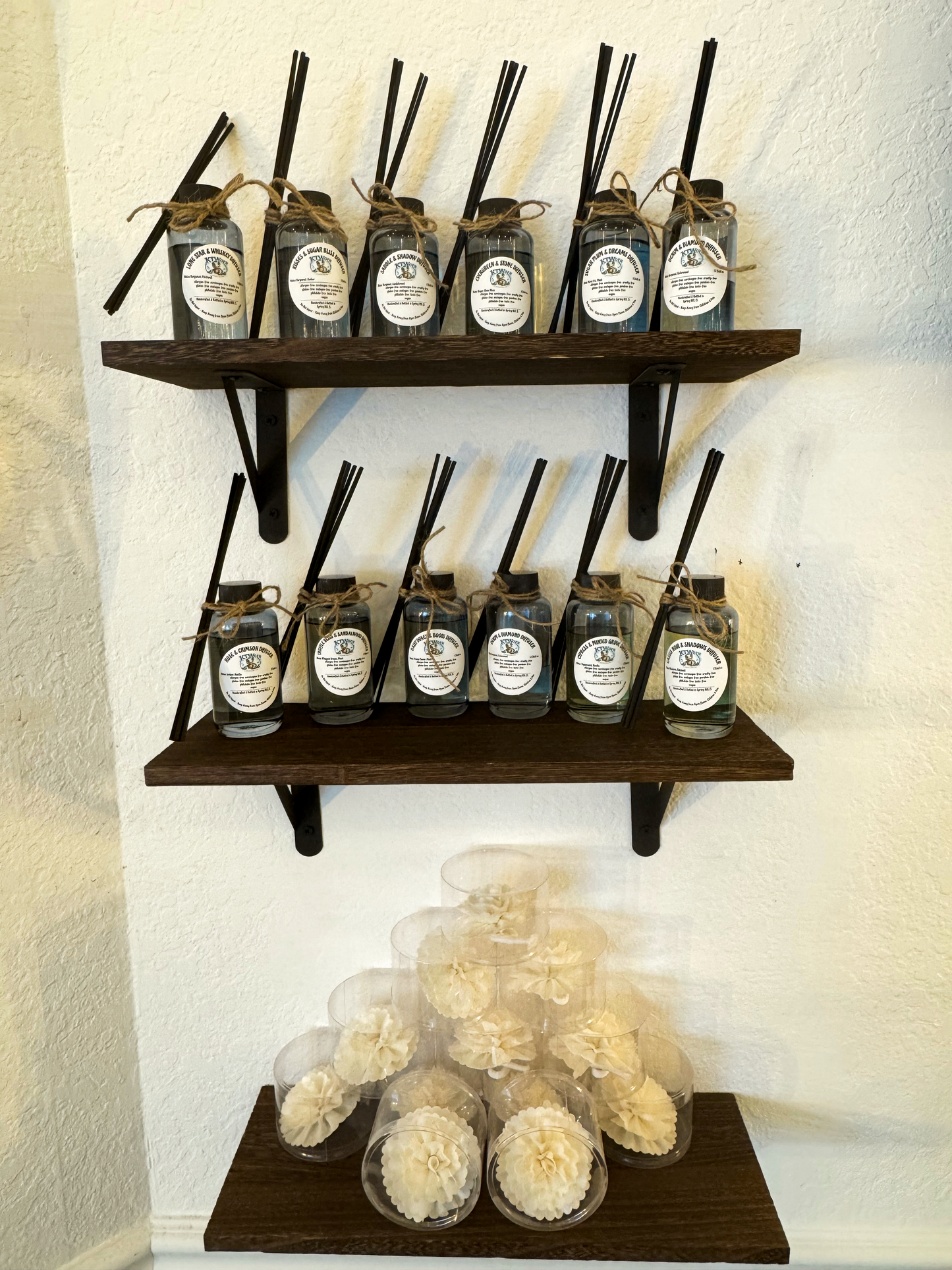 Black Reed & Sola Wood Flower Room Diffuser
